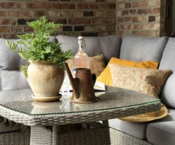 Brafab Ashfield Tisch 80x80 H69, Beige/Glas -Brafab Verkaufs-Shop brafab ashfield tisch 80x80 h69 beige glas 1