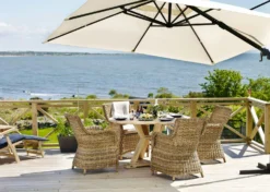 Brafab Circus Esstisch Teakholz, Ø130x73 Cm -Brafab Verkaufs-Shop brafab circus 130 h 73 teak nature 2