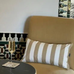 Wide Stripe Kissen 25x45 Cm, Beige -Brafab Verkaufs-Shop diyti wide stripe cushion 25x45 cm 8 scaled