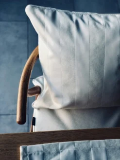 Wide Stripe Kissen 45x45 Cm, Weiß -Brafab Verkaufs-Shop diyti wide stripe cushion 45x45 cm 7 scaled