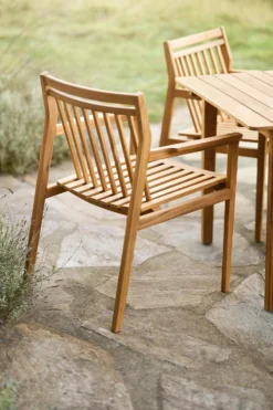 M3 Sammen Esstisch Im Freien Nutzbar Teakholz, 104.5 Cm -Brafab Verkaufs-Shop fdb mbler esstisch im freien nutzbar teakholz 4