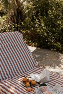 Stripe Pear Badetuch, 70x140 Cm 9 Stripe Pear Badetuch, 70x140 Cm -Brafab Verkaufs-Shop garbo friends stripe pear 3