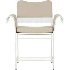 Gubi Tropique Esszimmerstuhl Mit Fransen, Classic White Semi Matt / Leslie 12
