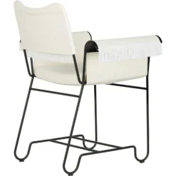 Gubi Tropique Esszimmerstuhl Mit Fransen, Classic Black / Udine 06 6 Gubi Tropique Esszimmerstuhl Mit Fransen, Classic Black / Udine 06 -Brafab Verkaufs-Shop gubi tropique dining chair fringe black limonta udine06 2