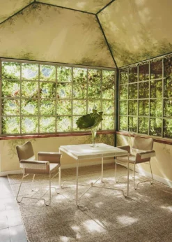 Gubi Tropique Esszimmerstuhl Mit Fransen, Classic White Semi Matt / Udine 12 -Brafab Verkaufs-Shop gubi tropique dining chair fringe black limonta udine06 8