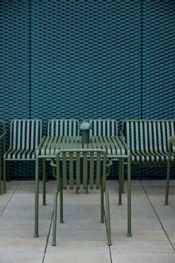 Hay Palissade Tisch 82,5x90 Cm, Olive 7 Hay Palissade Tisch 82,5x90 Cm, Olive -Brafab Verkaufs-Shop hay palissade tisch 80x80 cm 5