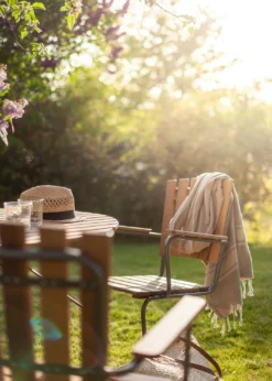 Sandhamn Tischgarnitur, Wärmebehandelt Esche -Brafab Verkaufs-Shop hillerstorp sandhamn matgrupp varmebehandlad ask 10