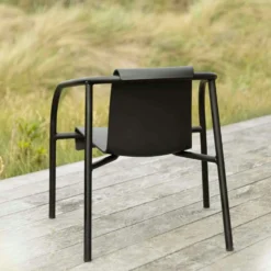 NAMI Lounge Stuhl, Schwarz -Brafab Verkaufs-Shop houe nami lounge chair monocolor olive green 6