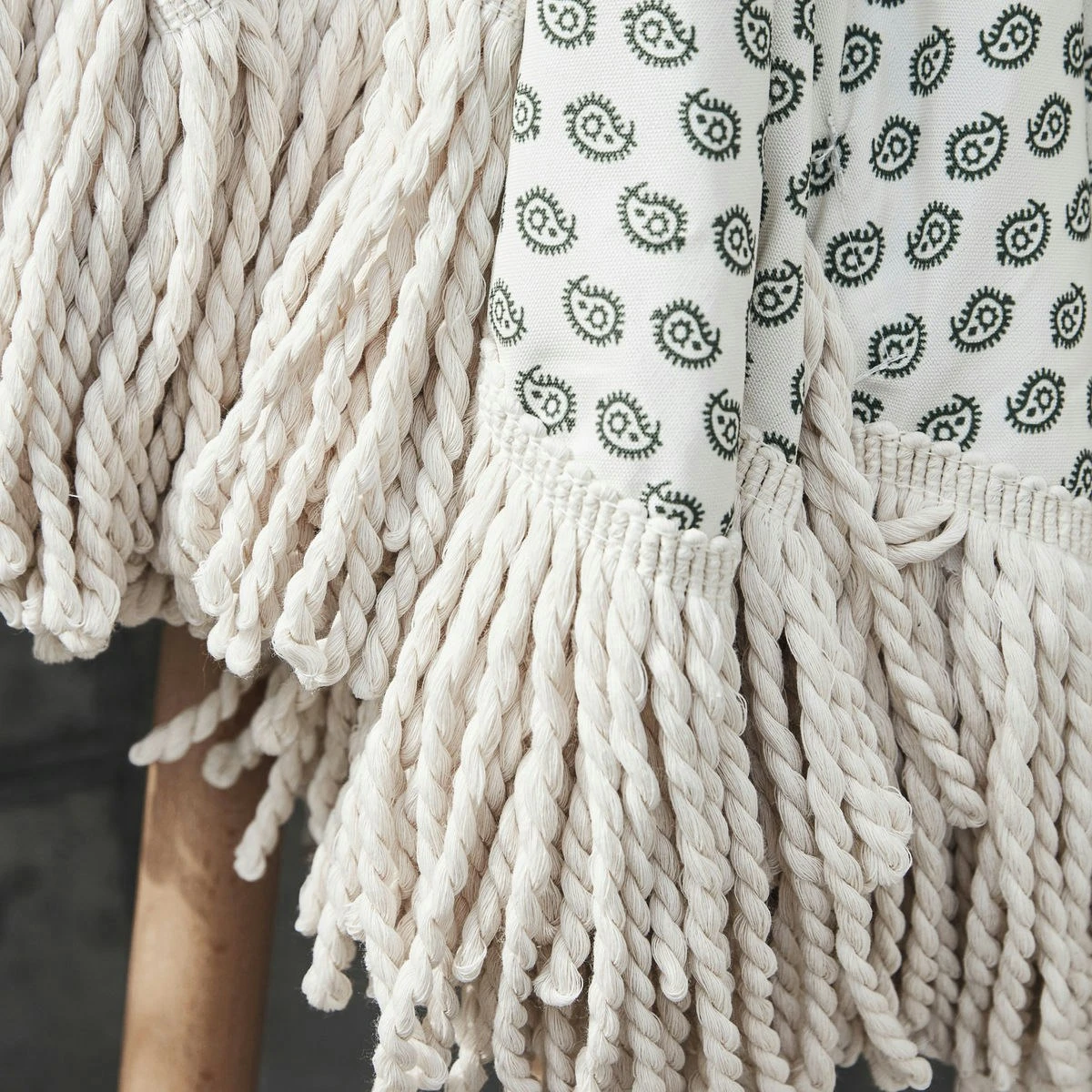 House Doctor Umbra Sonnenschirm 200x230 Cm, Grün 4 House Doctor Umbra Sonnenschirm 200x230 Cm, Grün – Bild 4