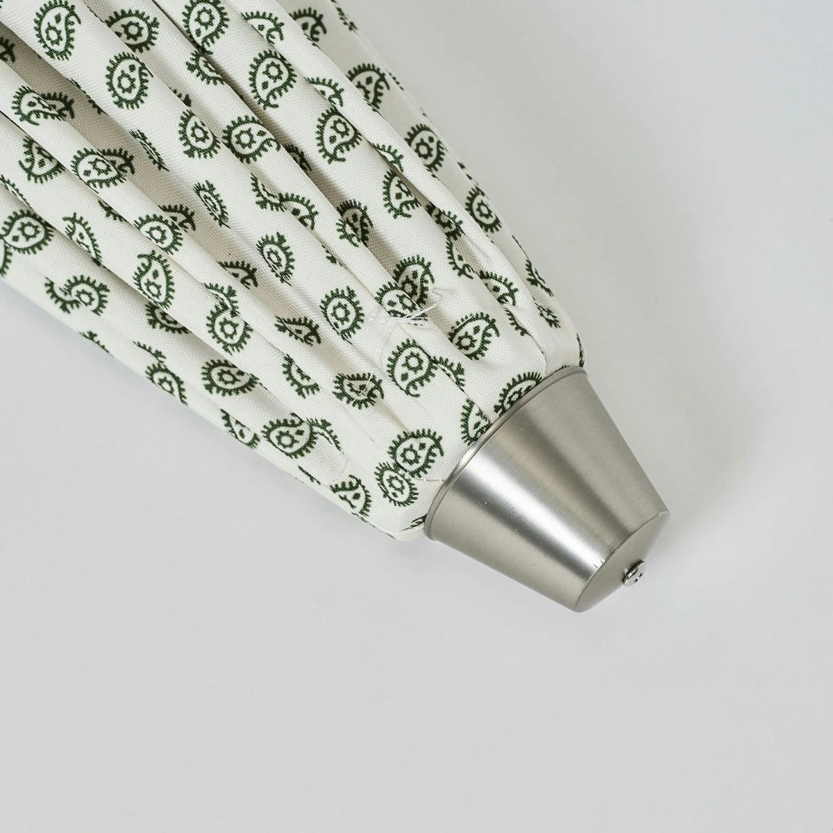 House Doctor Umbra Sonnenschirm 200x230 Cm, Grün 6 House Doctor Umbra Sonnenschirm 200x230 Cm, Grün – Bild 6