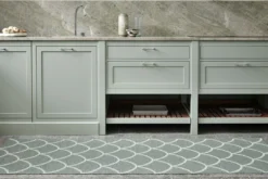 Kotte Teppich Army/ Sage, 70x 225 Cm -Brafab Verkaufs-Shop pappelina kotte teppich army sage 2 2