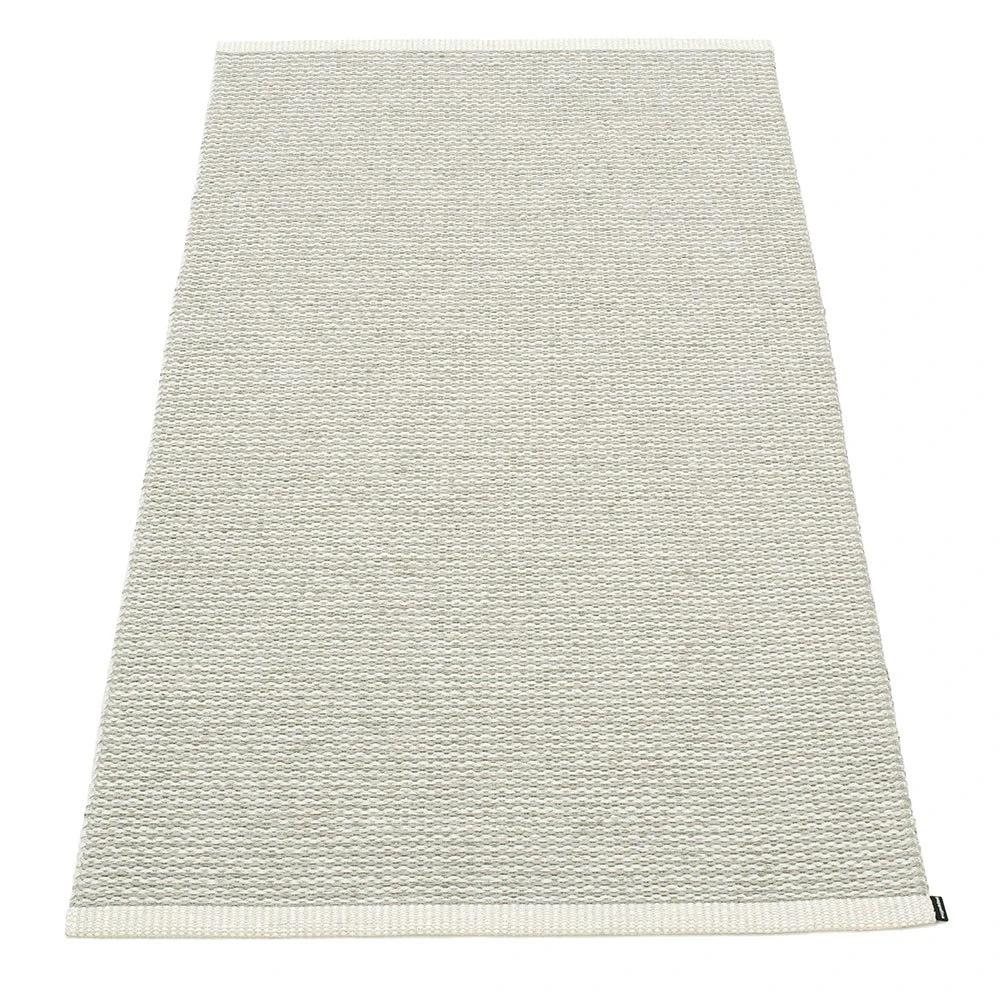 Mono Matte 85x260 Cm, Fossil Grey/Warm Grey 1 Mono Matte 85x260 Cm, Fossil Grey/Warm Grey