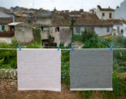 Mono Matte 85x160cm, Dark Blue/Denim -Brafab Verkaufs-Shop pappelina mono matte 85x160cm dark blue denim 2