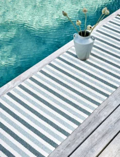 Teo Teppich Sage / Army / Vanilla, 140x200 Cm -Brafab Verkaufs-Shop pappelina teo rug sage army vanilla 2