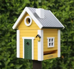 Multiholk Yellow Cottage 7 Multiholk Yellow Cottage -Brafab Verkaufs-Shop wildlife garden multiholk birdhouse bird feeder 9