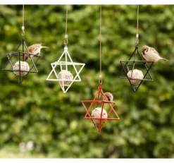 Suet Ball Feeder Star, Red -Brafab Verkaufs-Shop wildlife garden suet ball feeder star 2 2